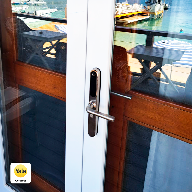 Cerradura Digital YSD100 (puerta abatible) con módulo para abrir desde el celular